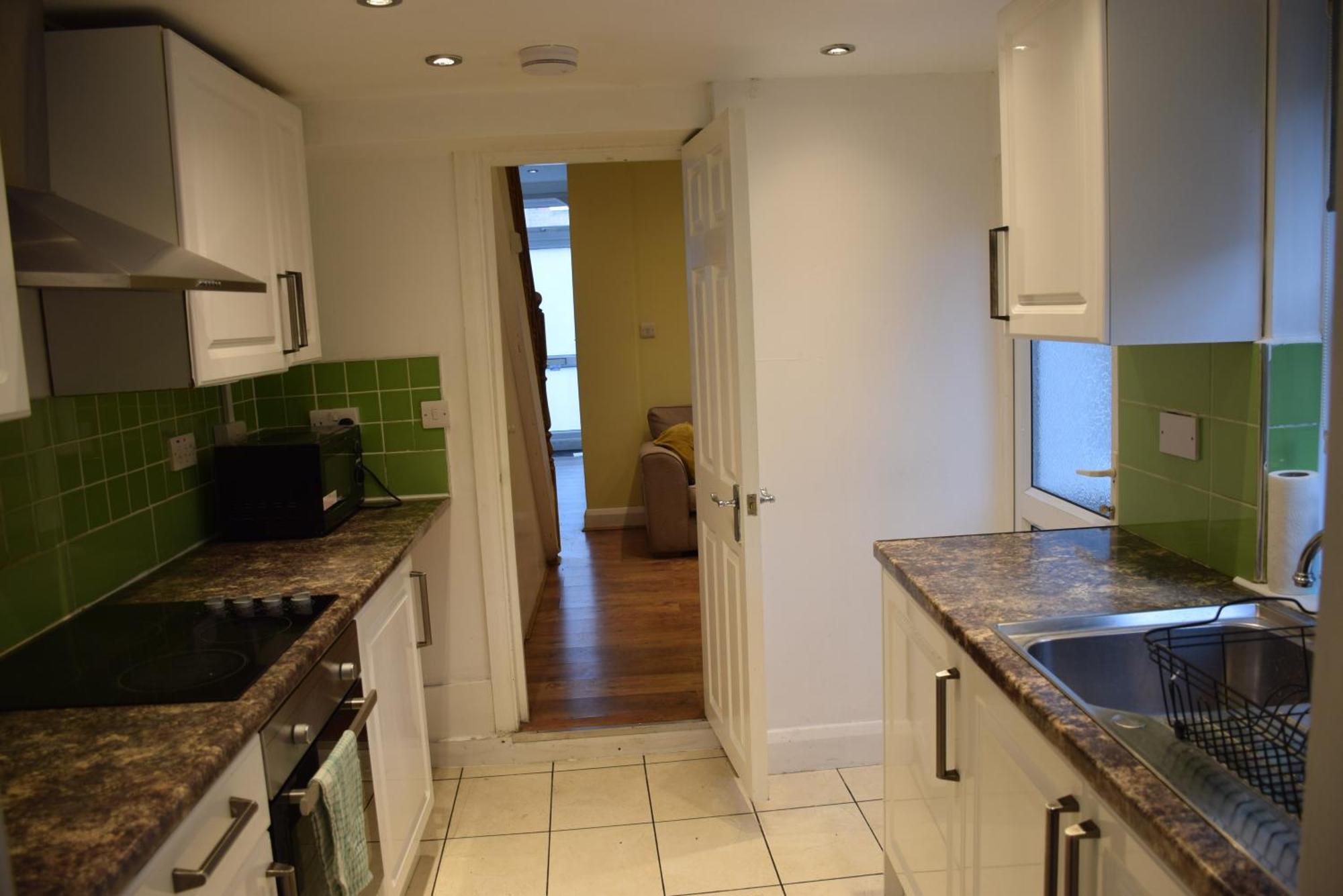 Three Bedroom House Lancaster Road ロンドン エクステリア 写真